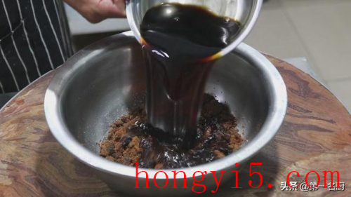 糖醋蒜的制作方法和配方10斤(十斤蒜的糖醋配方)插图3