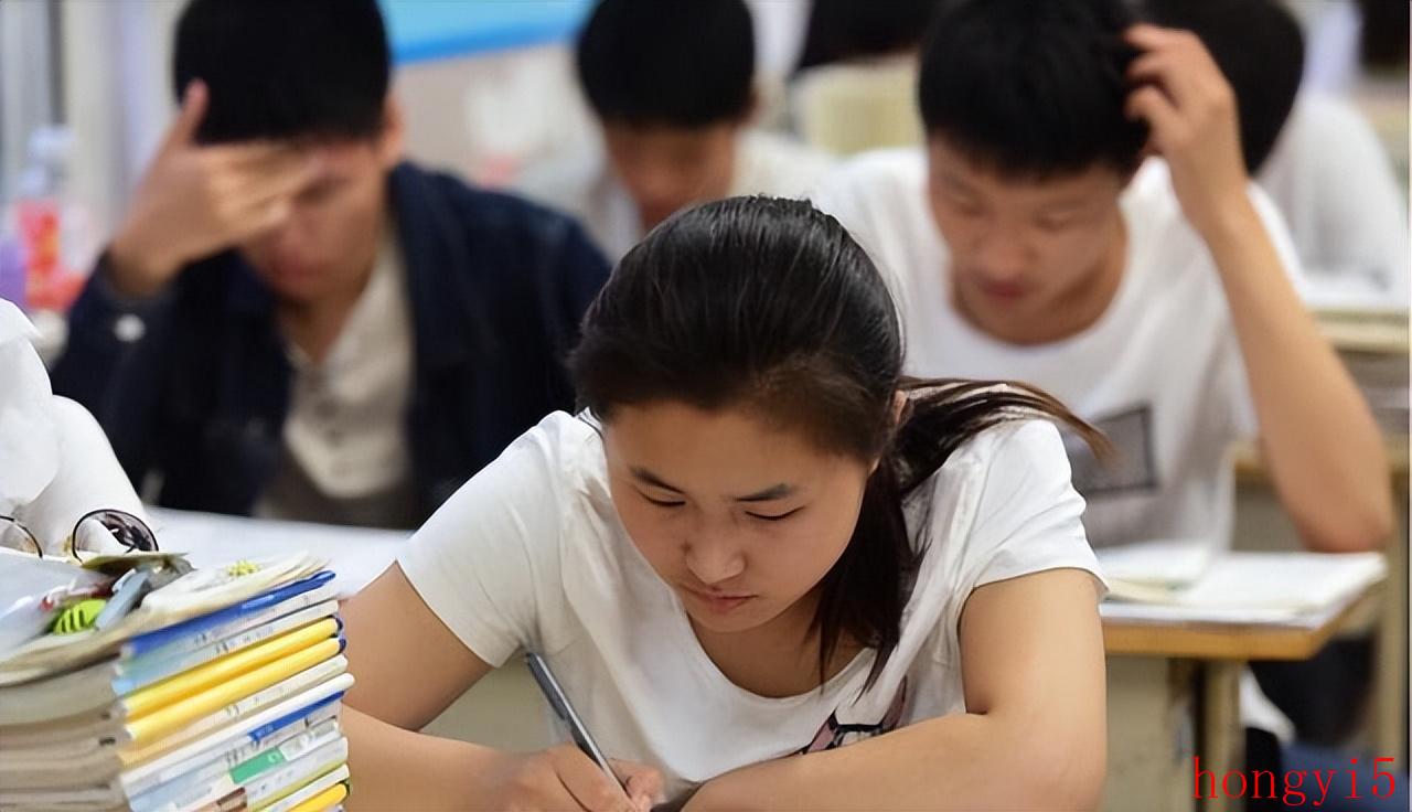 小学老师学历高还是初中老师学历高（小学老师需要什么学历）(图5)